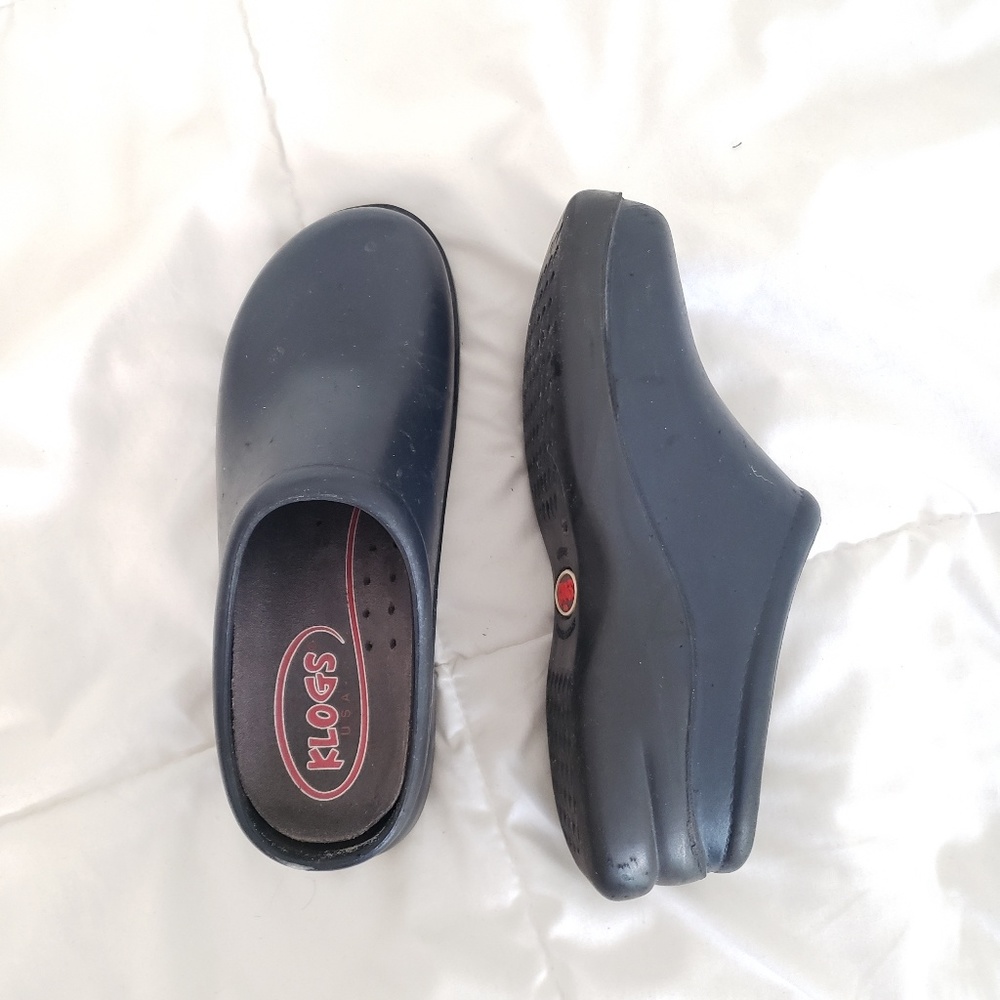 Klogs - Picture 2 of 3